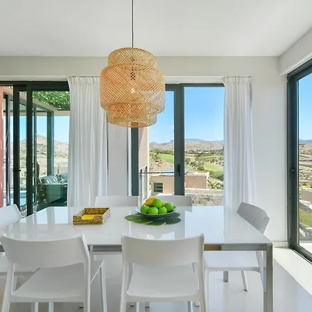 Lagos 36 By Villagrancanaria וילה